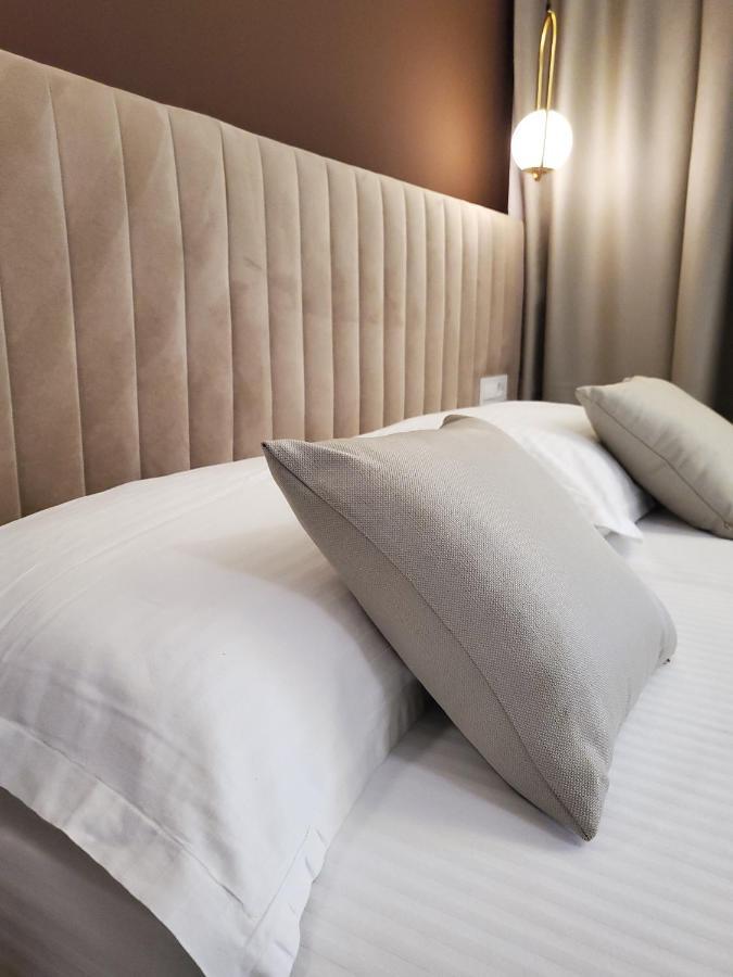 Bosket Luxury Rooms สปลิท ภายนอก รูปภาพ